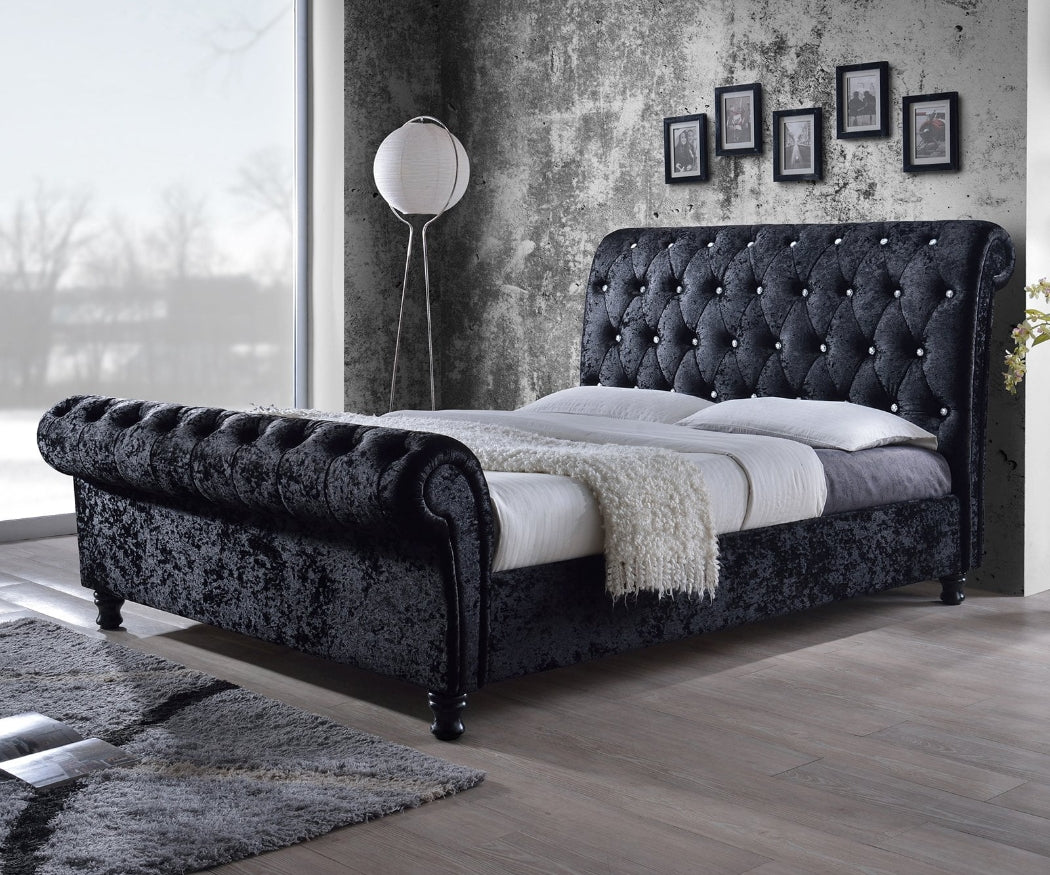 Sleigh bed (Black)