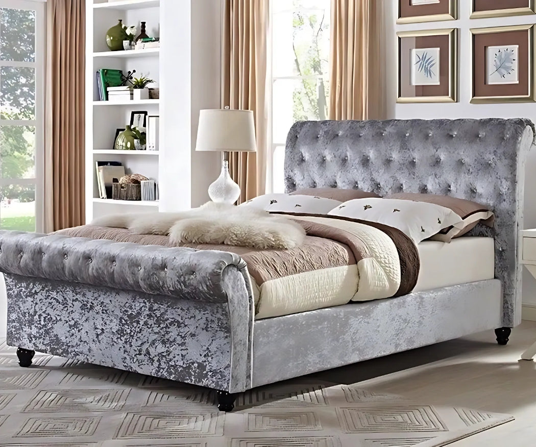 Sleigh bed (Silver)