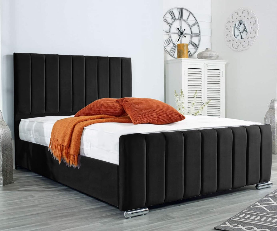 Panel bed (Black)