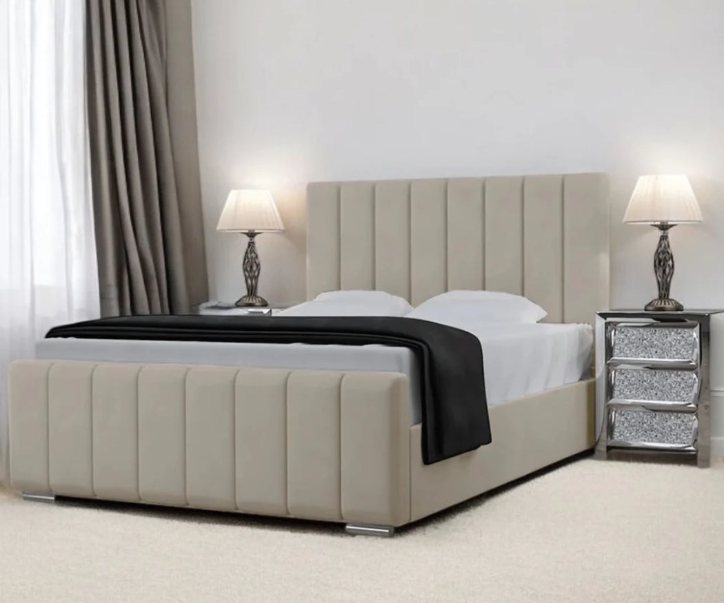 Panel bed (Cream)