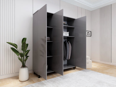 Wardrobe Three doors mirror