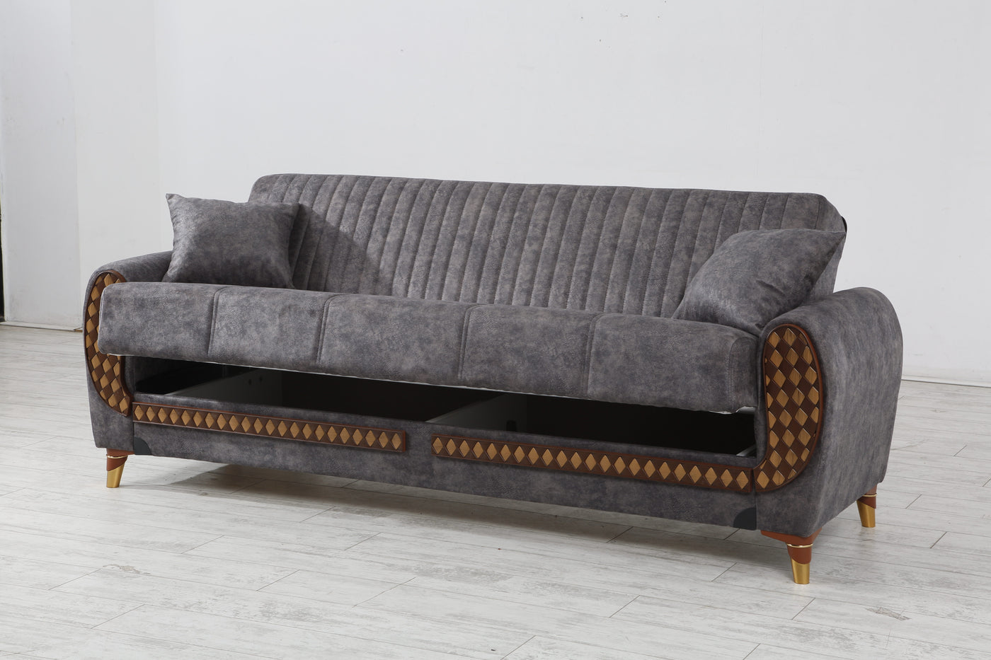 3 SEATER SOFA WITH BROWN PATTERN