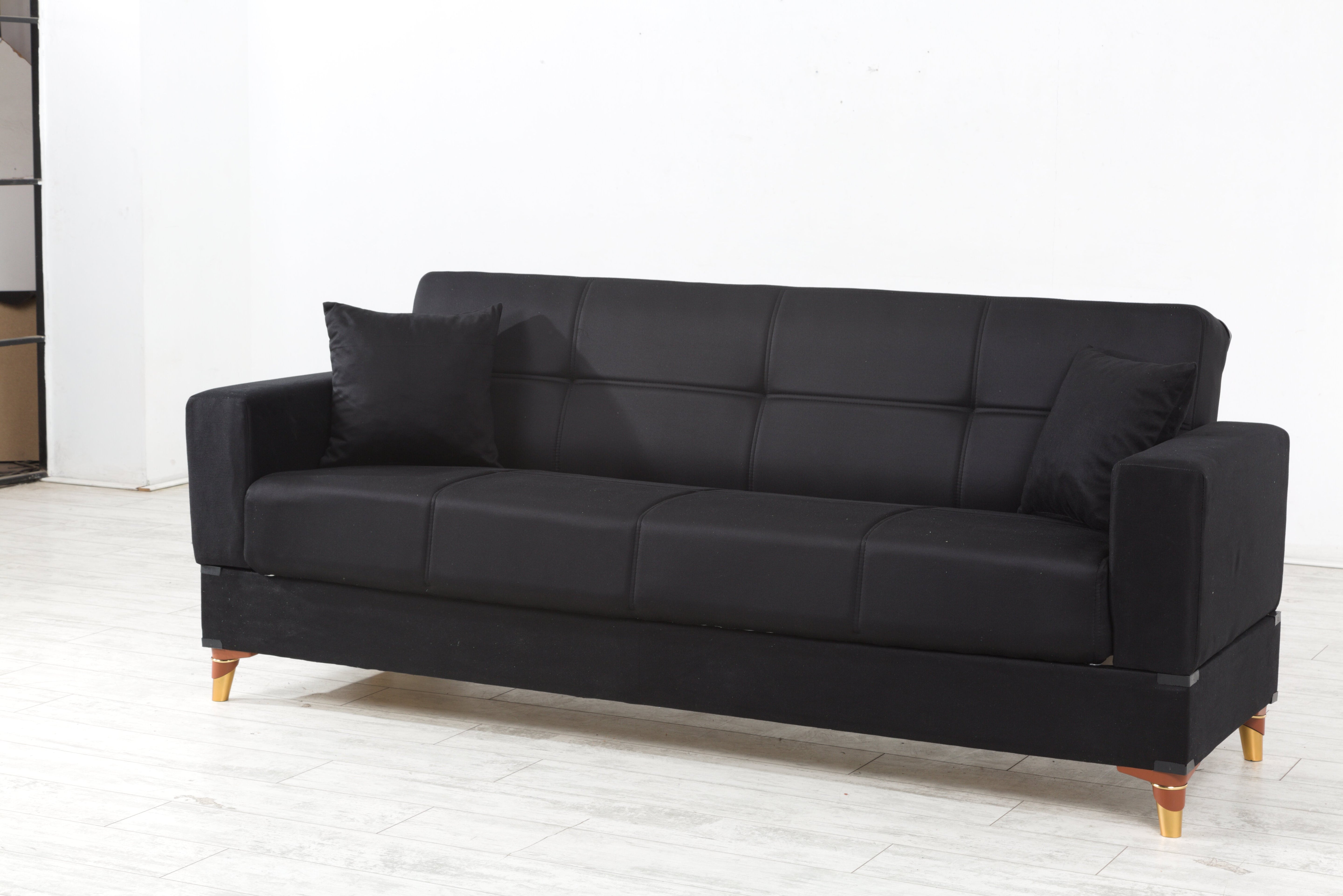 3 seater Sofa black edition