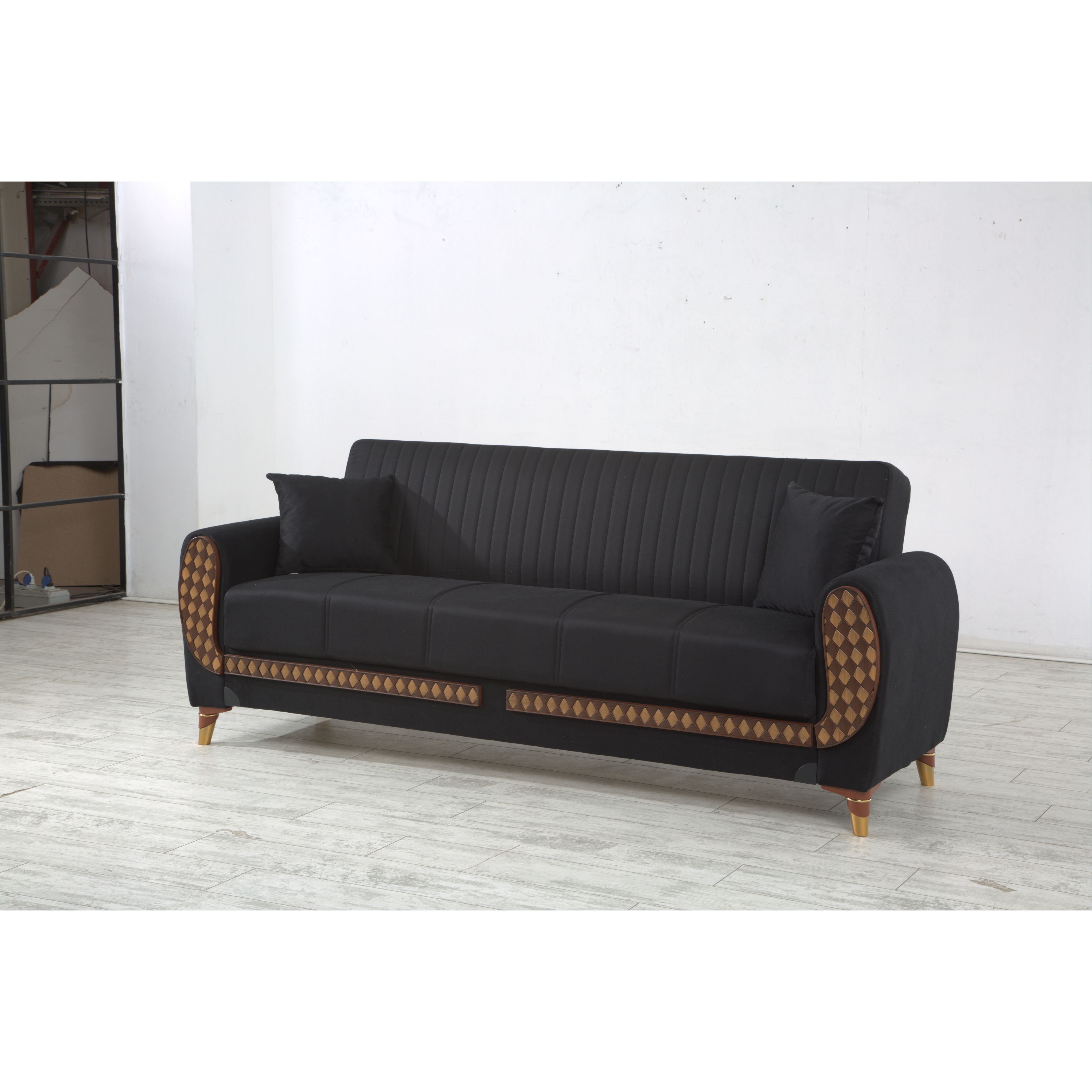 3 SEATER SOFA WITH BROWN PATTERN