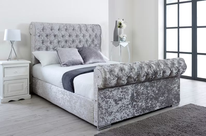 Sleigh bed